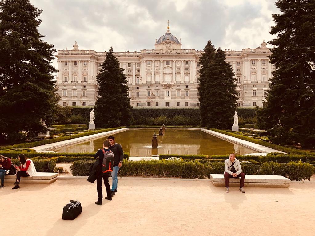 Plaza Mayor View Madrid Luaran gambar