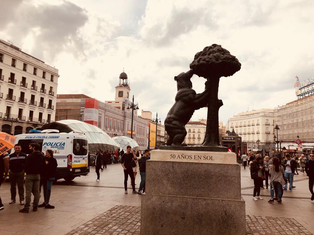 Plaza Mayor View Madrid Luaran gambar